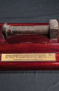 Tornillo 1904