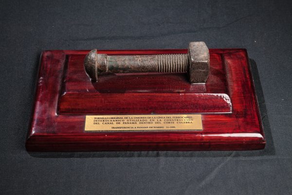 Tornillo 1904